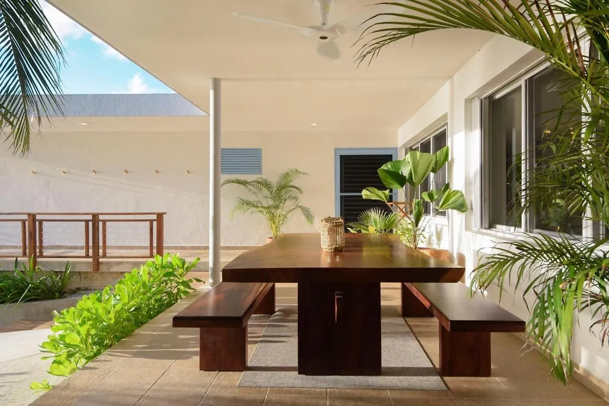Villa Gorgeous Beach Front House Cozumel