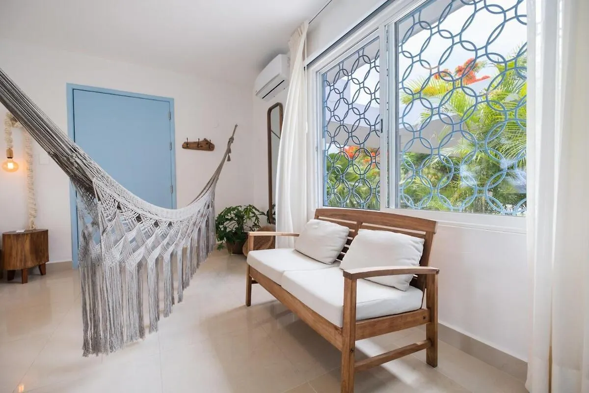 Villa Gorgeous Beach Front House Cozumel