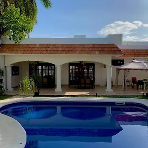 Bed & Breakfast Boutique Segovia, Cozumel